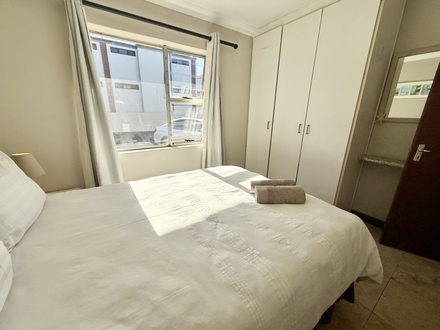 2 Bedroom Property for Sale in Middedorp Western Cape